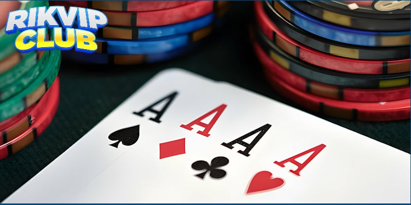 chơi Poker trực tuyến